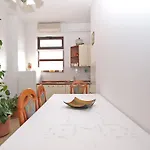 Nada 1202 * Banjole