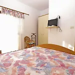 Nada 1202 Apartman Banjole