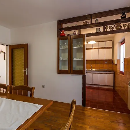 Nada 1202 Apartament