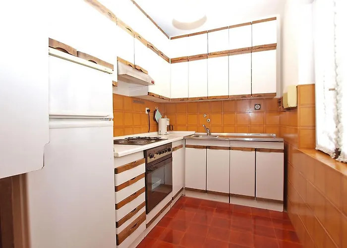 Nada 1202 * 반졸레